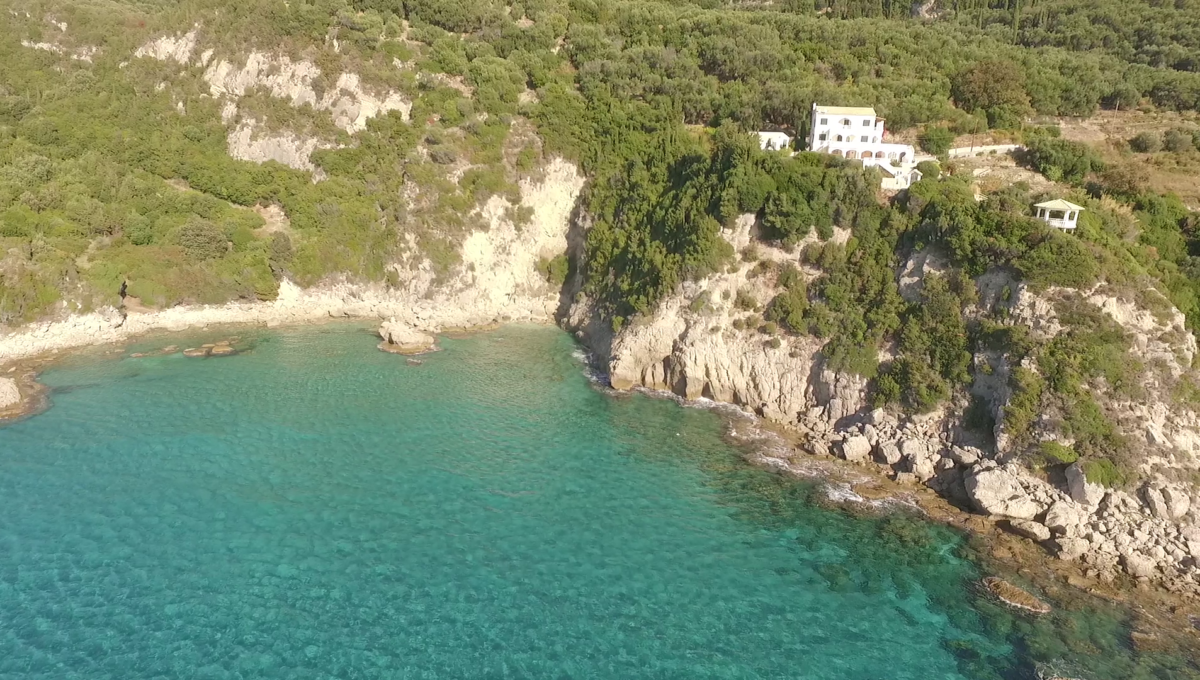 Pentati bargain plot on the road 100m to the beach Corfu plots for sale