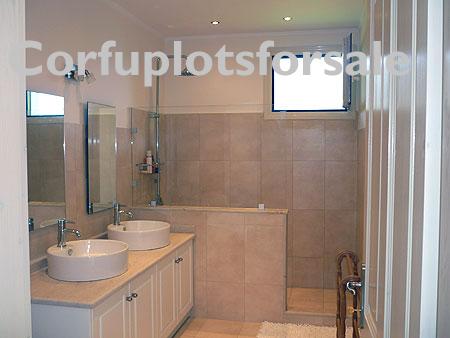 cp123-guest-bedroom3-shower