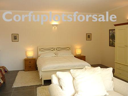 cp123-master-suite-bedroom2